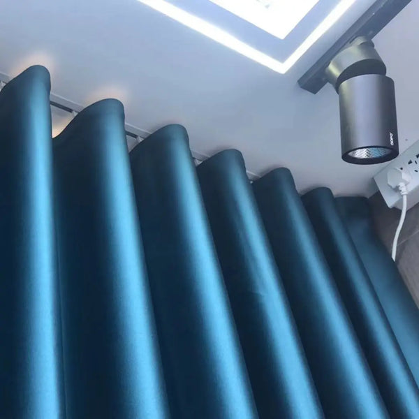 Smart Voice-Controlled Curtains